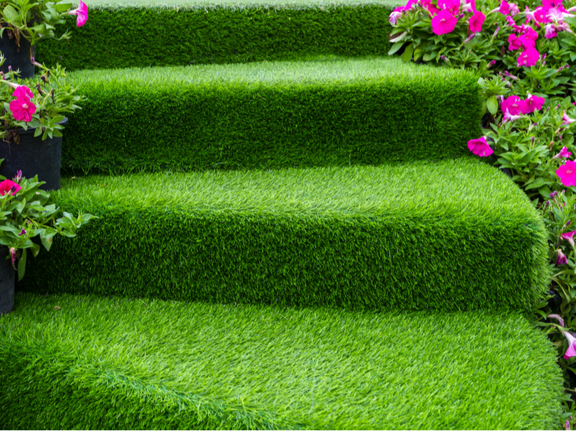 Artificial Grass on backyard staircase in Long Beach, Ca.